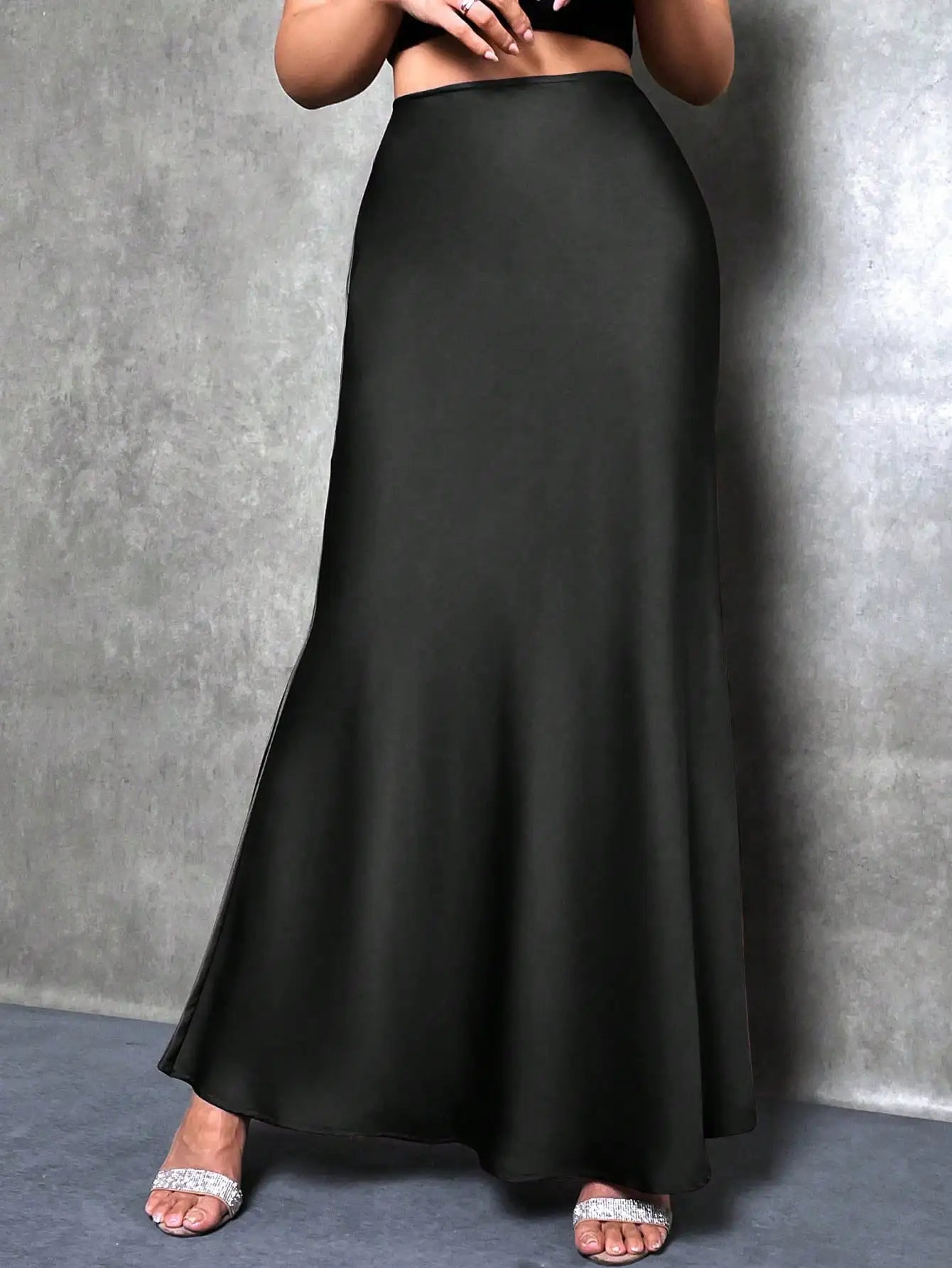 Solid Color High-Waisted Elegant Satin Skirt, Women's Plus-Size Skirt, Suitable for Spring, Summer, and Autumn
