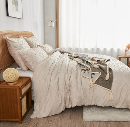 Beige bäddset i mikrofiber med geometriskt strukturmönster – tre storlekar