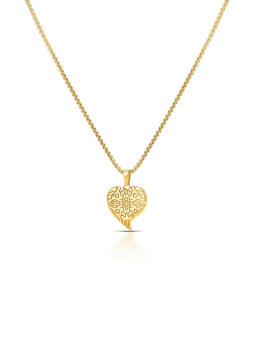 ONE Hearty Halsband i Guldton med Hjärtpendel – Alma, Dam