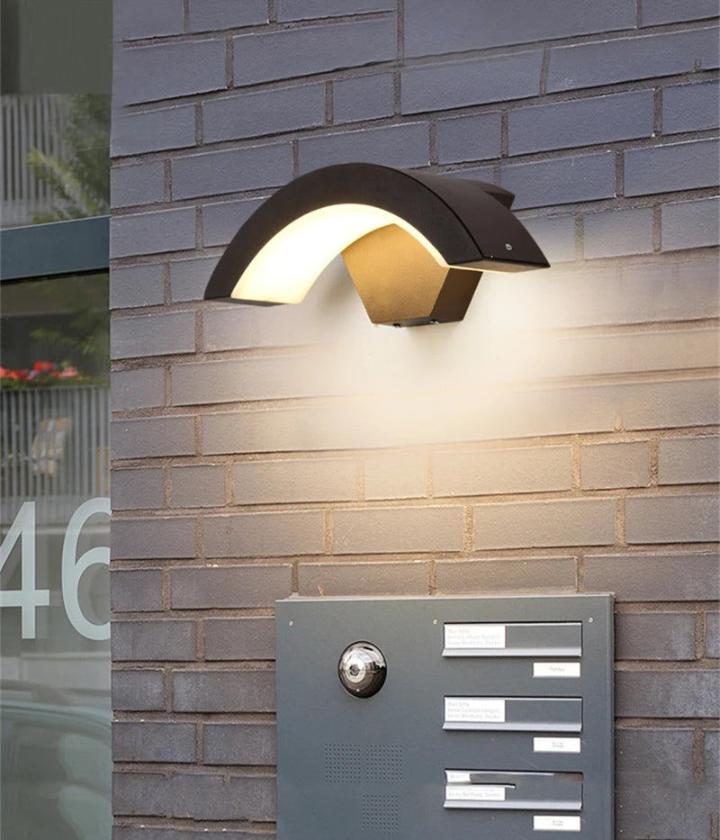 Khelsse Utomhusvägglampa LED IP65 – PIR Rörelsesensor 12/24/30/36W 150lm/W Varmvit Neutralvit Kallvit Aluminium 2år Garanti
