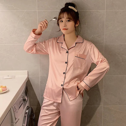 Song of Silk pyjamasset med satinkänsla – långärmad överdel och byxor, M–3XL