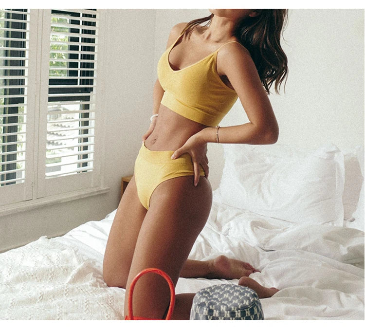 CINOON Dam Sömlös BH & Stringtrosa Set – Bygellös Bralette, Bomull, Osynlig Komfort