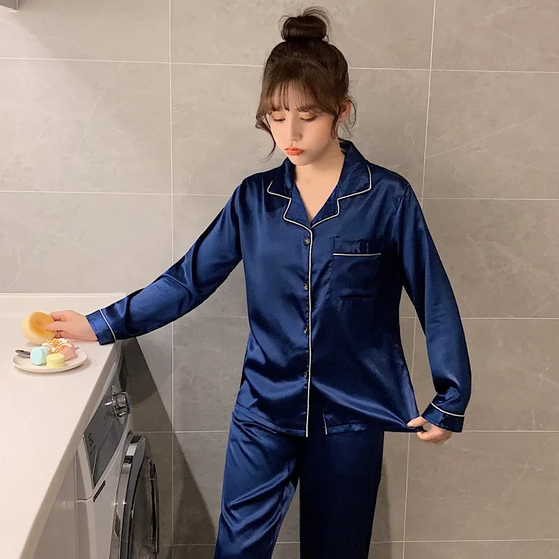 Song of Silk pyjamasset med satinkänsla – långärmad överdel och byxor, M–3XL