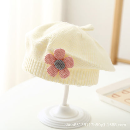 Babyberet med Blomdekor – Lammull Stickad Prinsessstil 17 Färger Unisex 3–48 Mån Höst Vinter 2026