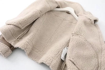 Varm Lammskinnsjacka Dam – Kort Motorcykelstil, Faux Shearling, Mocka, 2 Färger, XS–XL