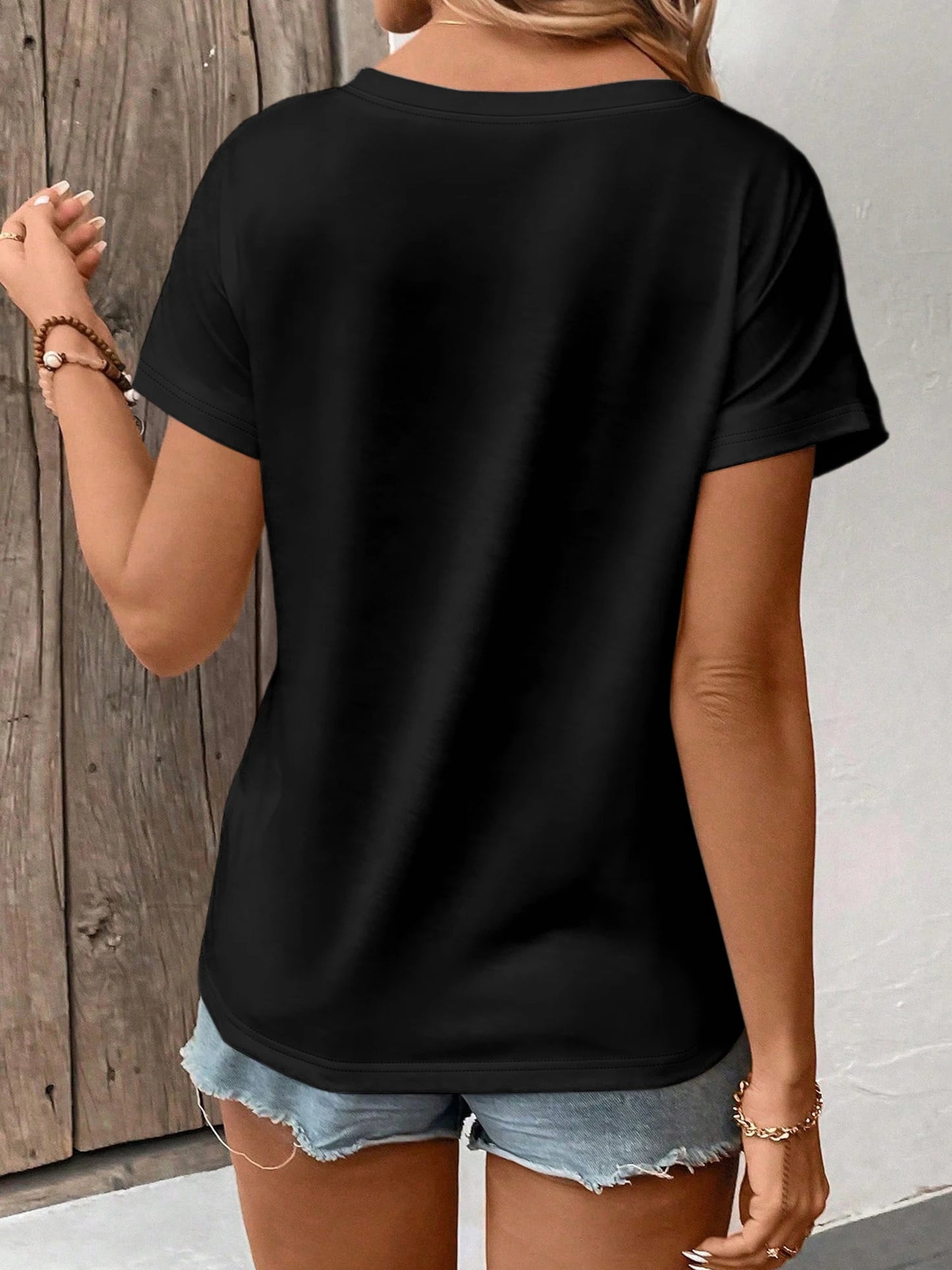 Women's Oversized V-Neck T-Shirt Solid Color Short-Sleeve Curved Hem Soft Fabric Black Gray Navy