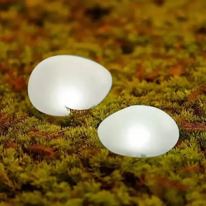 IWP Solcells Stenlampa Frostad – IP65 4 LED 6–8h Ljustid Automatisk Dag/Natt Trädgård Gräsmatta Vit Varmvit Färgad