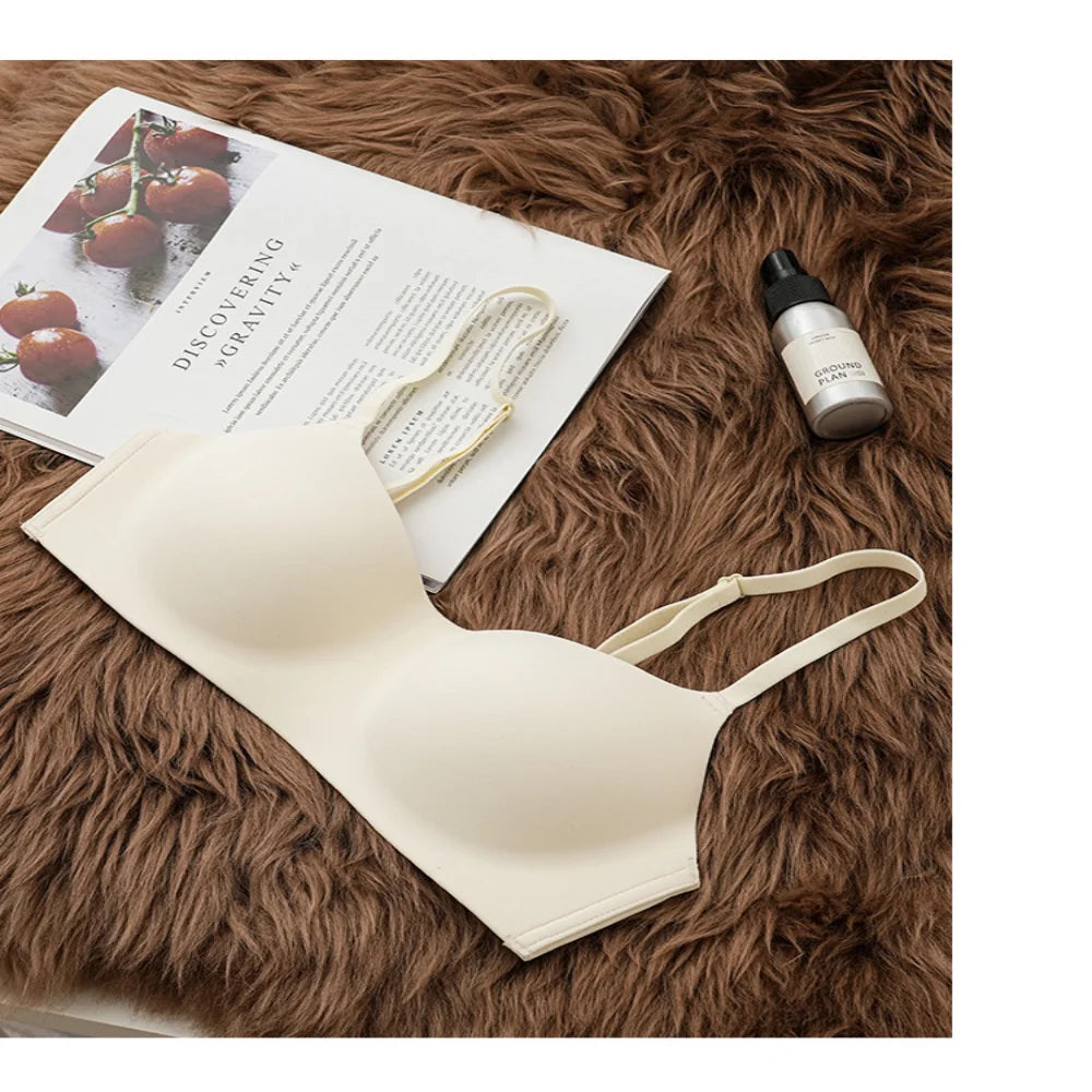 Women's One Piece Seamless Bras Thin Gather Underwear No Steel Rings Bra Soft Comfortable Breathable Underwear Sexy Intimates