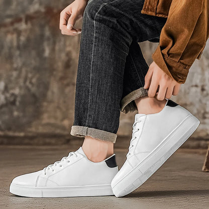 Trendiga vita sneakers för herr – andningsbart material i stor storlek