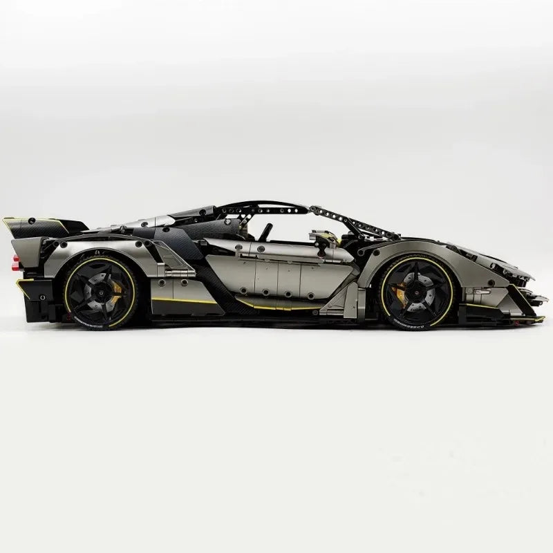 10638 sportbil – byggsats 1:8 med 3 392 delar och motoralternativ