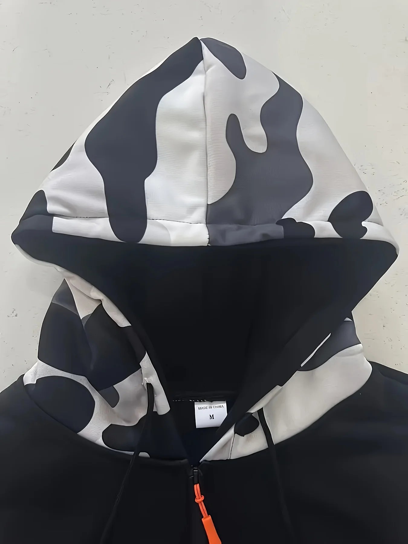 Hoodie Eget Tryck & Brodyr – Kamouflage Dragkedja | Reklamkläder & Profilprodukter