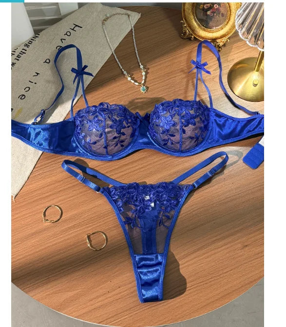 Valentine's Eve Light Danube underklädesset