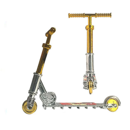Fingerscooter för fingertrick – mini-scooter i plast, 1-pack