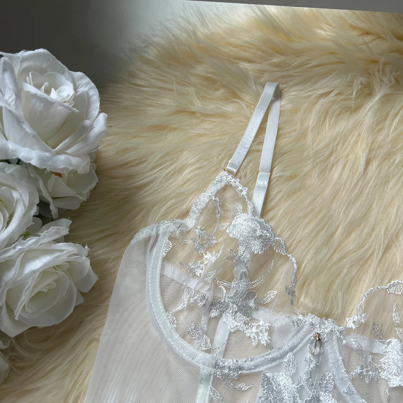 Floral Embroidered Boned Corset Lingerie Set Sheer Mesh Underwire Bustier Garter Straps Waist Cincher Romantic Night Clubwear