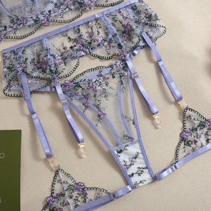 Toucheart Erotic Lingerie Fancy Embroidery See-through Mesh Contrast Color Patchwork Gathertogether Women Delicate Underwear Set