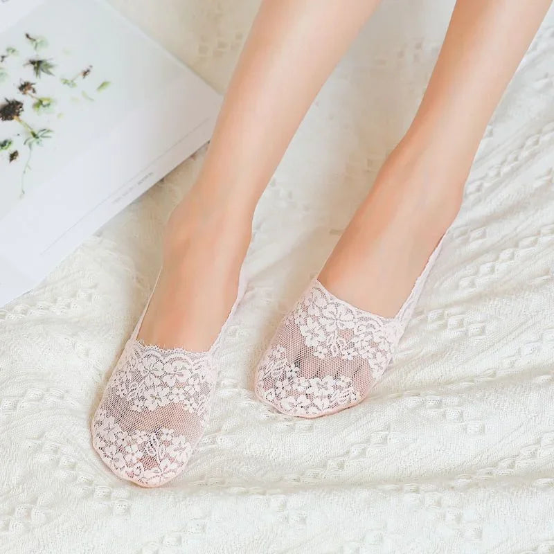Women Socks Summer Thin Breathable Silicone Non-slip Invisible Lace No-show Boat Sock Transparent JK Fashion Casual Low Cut Sock