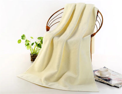 100% Pure Cotton Towel, High-Quality Bath Towel, 5-Star Hotel Thick Beach Towel, Softer 70x140cm Thick Bath Towel