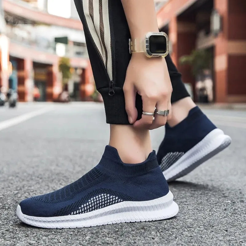 Herr-sneakers för löpning & träning – Andningsbara, lätta, storlek 39–47, 3 färger