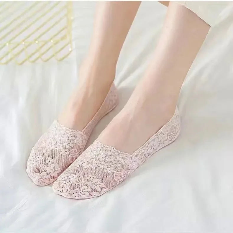 Women Socks Summer Thin Breathable Silicone Non-slip Invisible Lace No-show Boat Sock Transparent JK Fashion Casual Low Cut Sock