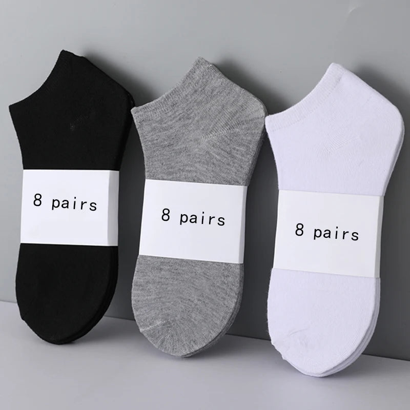 Shallow mouth invisible short socks with anti slip and anti fall features, black, white and gray basic design