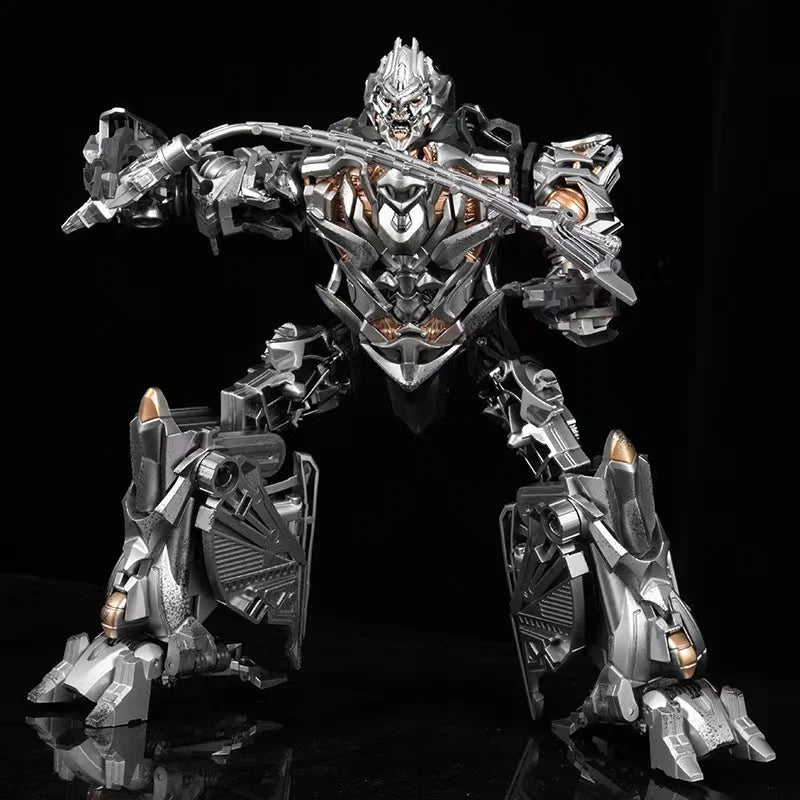 BAIWEI Ny Cool Transformation Leksaker TW1029 Film Anime Actionfigur Robot Bil Tank Flygplan Modell