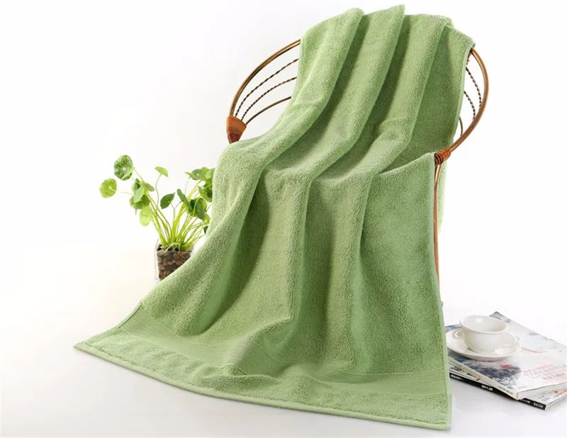 100% Pure Cotton Towel, High-Quality Bath Towel, 5-Star Hotel Thick Beach Towel, Softer 70x140cm Thick Bath Towel