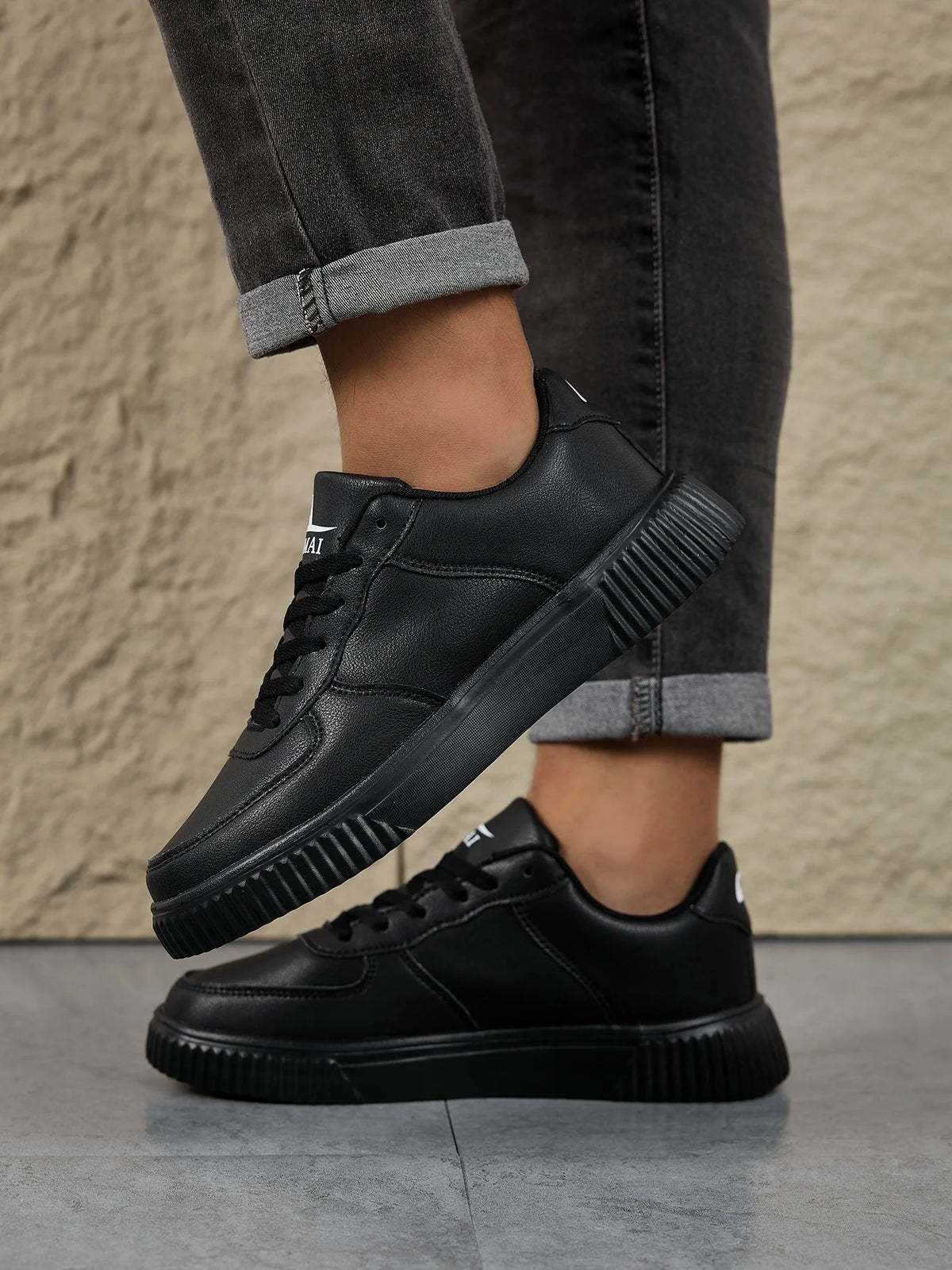 Lädersneakers för herr och dam – andningsbara, lätta och bekväma