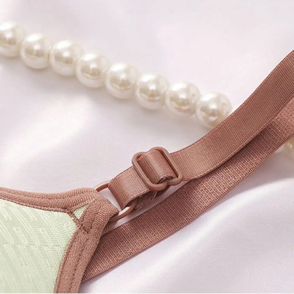 Close-fitting Wireless Deep V Bra Shockproof Anti-sagging Brassiere for Women Thin Lingerie Push Up Underwear Girls Ladies