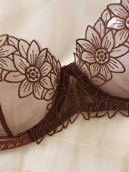 Lafis Sexy and Alluring Floral Embroidery Women's Underwear Set - Alluring Sexy Two-Piece Bra and Underwear Set ZA825126