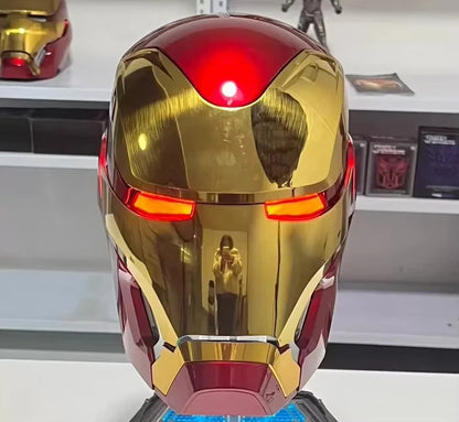 Bärbar Bumblebee hjälmleksak med armkanon och rollspelsdesign