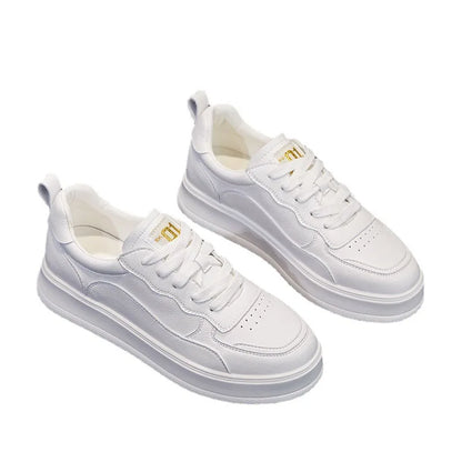 Vita sneakers i äkta läder för dam – minimalistisk design