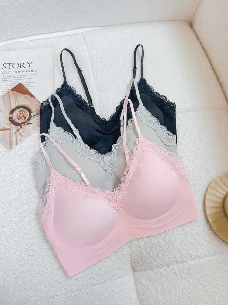 French Lace Bra V Neck Seamless Bra Women's Adjustable Thin Strap Wireless Thin Cup Layering Base Intimates Lingerie Solid S-XL