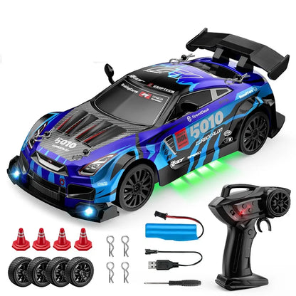 LKCOMO radiostyrd driftbil 1:24 med fyrhjulsdrift och LED-ljus