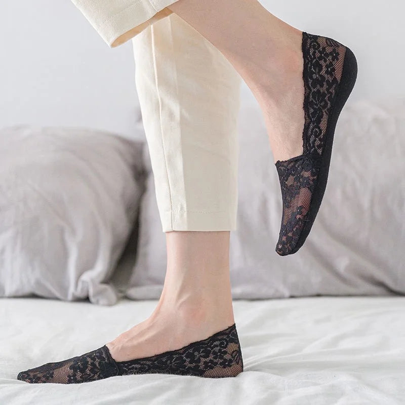 Women Socks Summer Thin Breathable Silicone Non-slip Invisible Lace No-show Boat Sock Transparent JK Fashion Casual Low Cut Sock