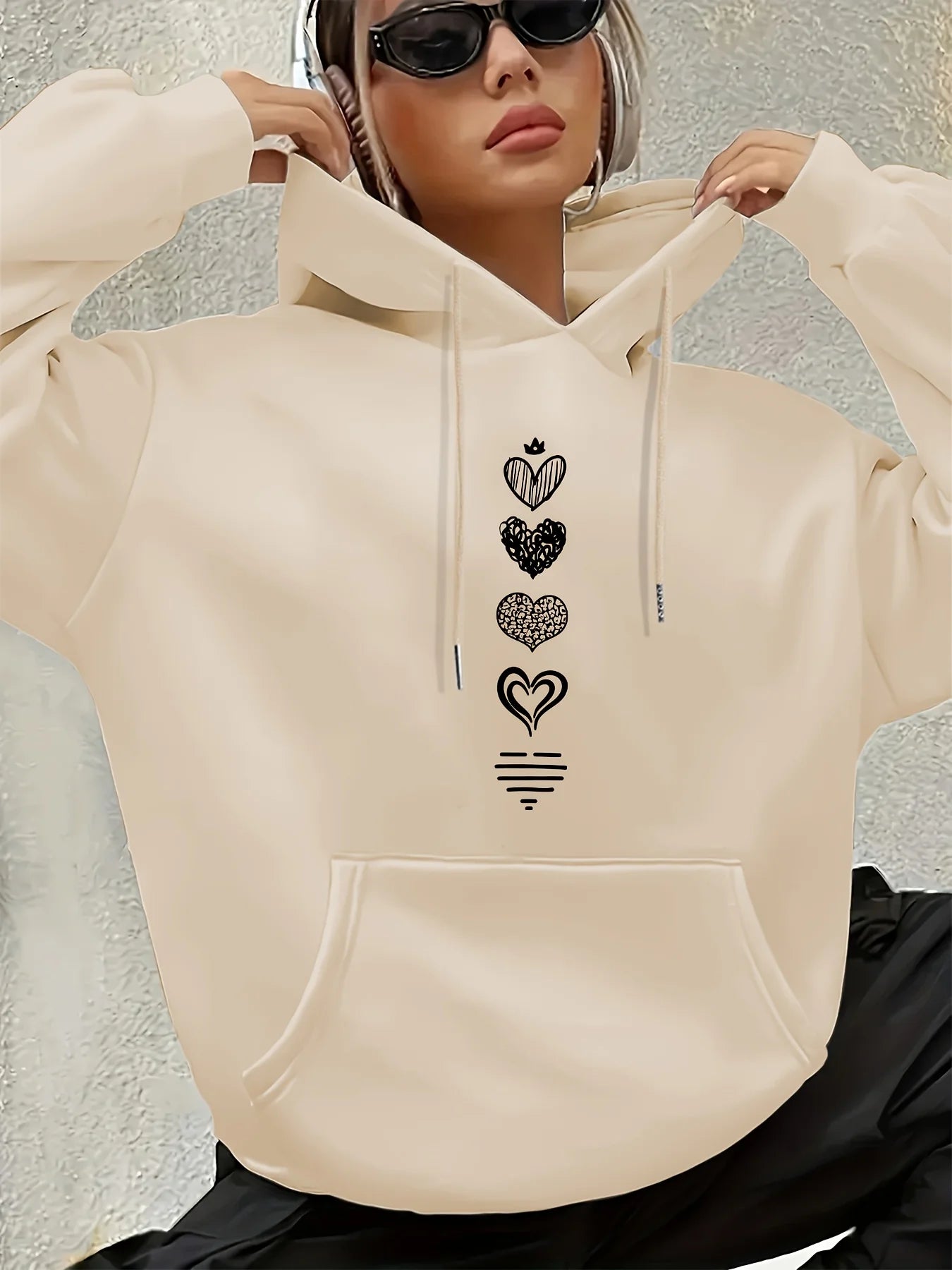 2025 Autumn and Winter Women's Casual Hoodie Geometric Pattern Hooded Collar Autumn and Winter Casual Wear Personality Y2K Top