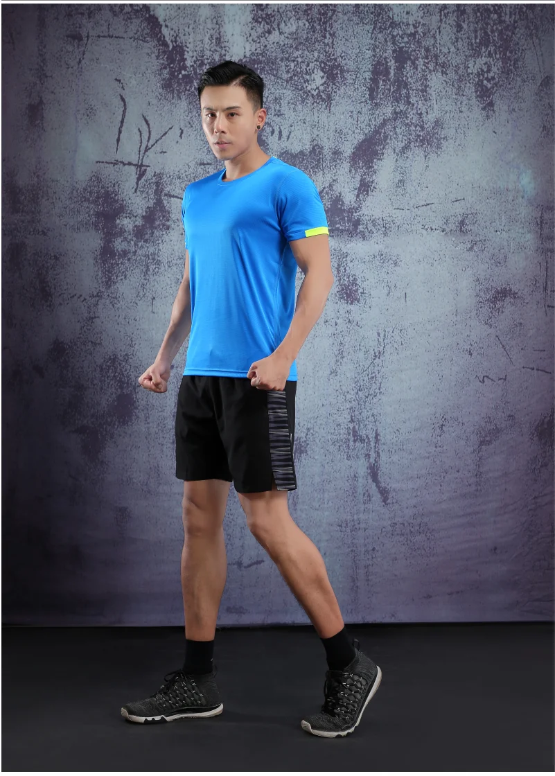 T-shirt Snabbtorkande Polyester – Eget Tryck & Brodyr | Sport & Reklamkläder
