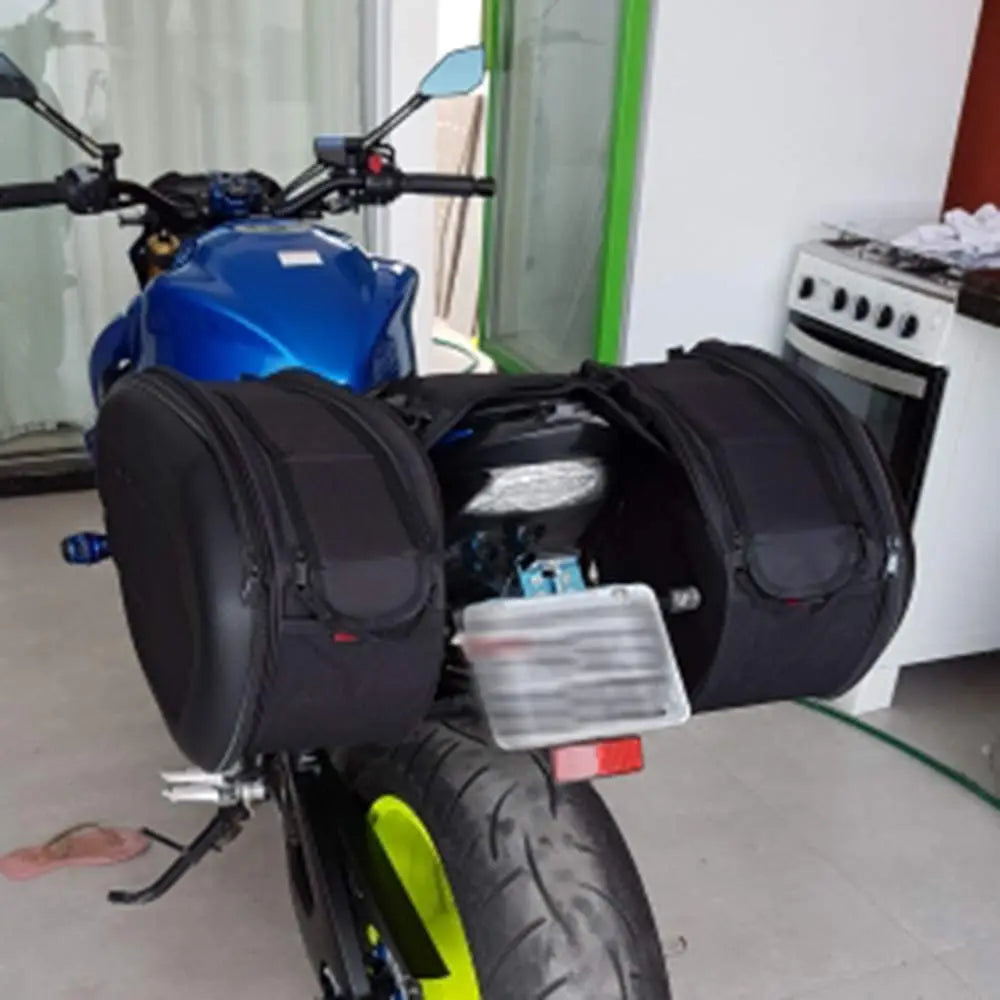 Expanderbara sidoväskor för motorcykel – modell 9001, svart