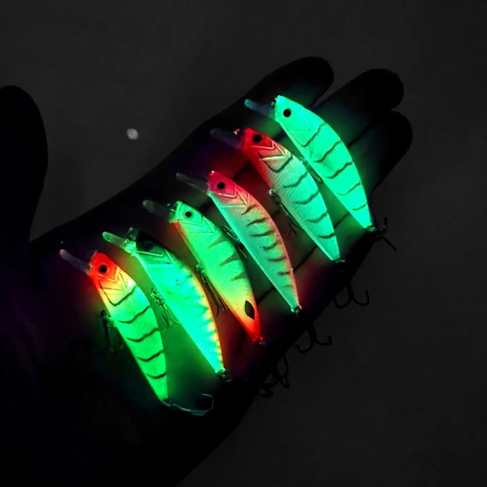1pcs Sinking Spearhead Biomimetic Bait 5.5cm 6g Luminous Long Throw Sea Fishing Lures Freshwater Glowing Fishing Hard Baits