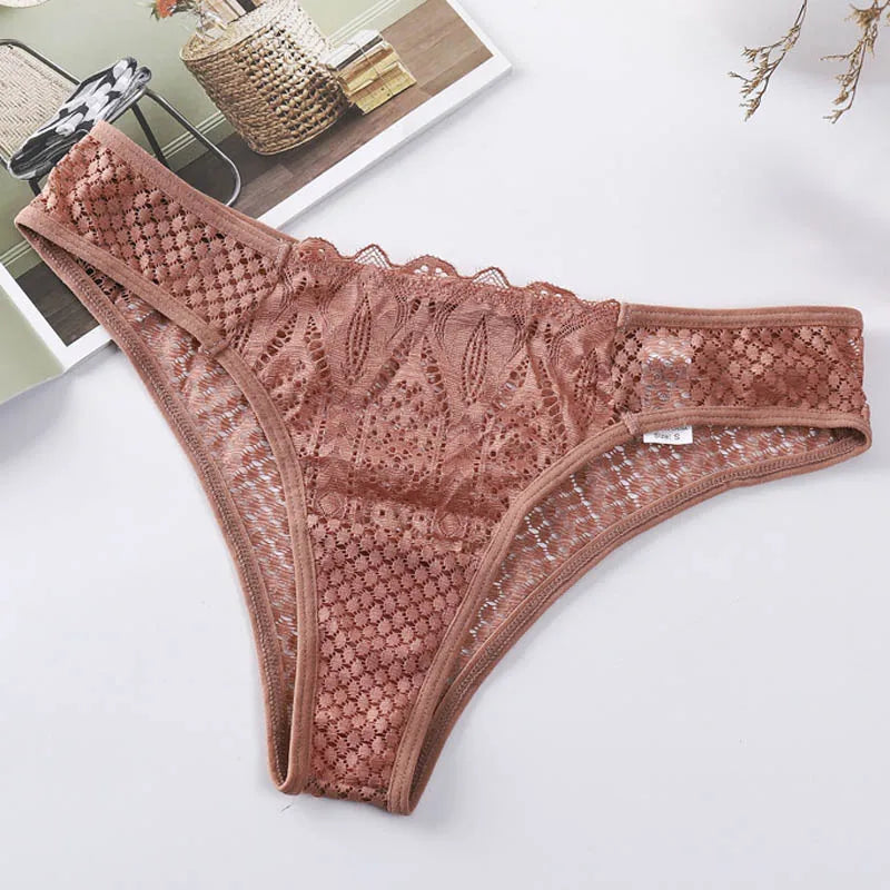 TERMEZY Women Sexy Lace Panties Low Waist Transparent Underwear Female G-String Solid Color Thong Soft Temptation Lingerie