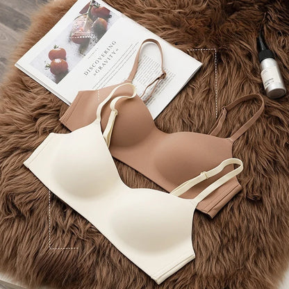 Women's One Piece Seamless Bras Thin Gather Underwear No Steel Rings Bra Soft Comfortable Breathable Underwear Sexy Intimates