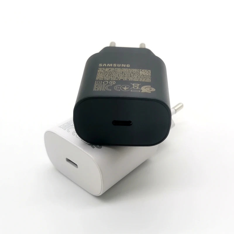 25W USB-C PD-laddare EP-TA800 med EU-kontakt och kabel