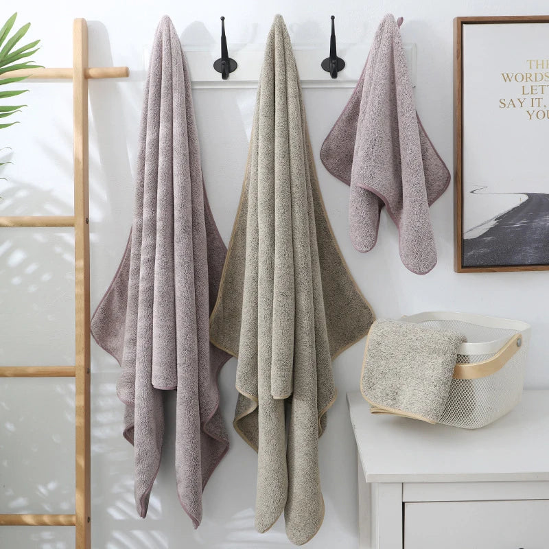 Thickening High Quality Bamboo Charcoal Coral Velvet Fiber Bath Towel Super Absorbent And Quick Drying Bath Towel Bathroom Use