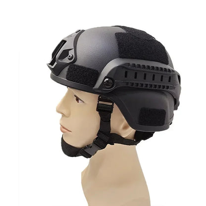 Taktisk hjälm i ABS-plast med justerbar passform, 56–60 cm
