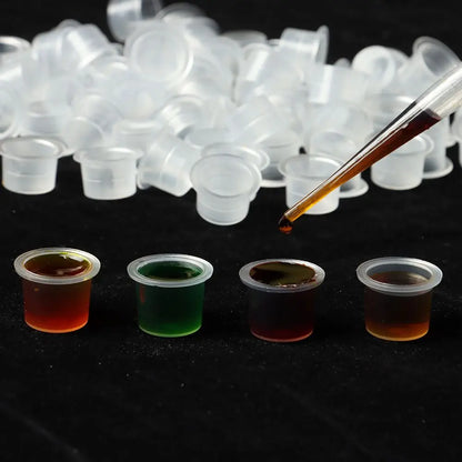 100Pcs Tattoo Ink Caps Disposable Plastic Cups Body Art Tattoo Pigment Cups Container Holder Stand Makeup Tattoo Supplies L/M/S