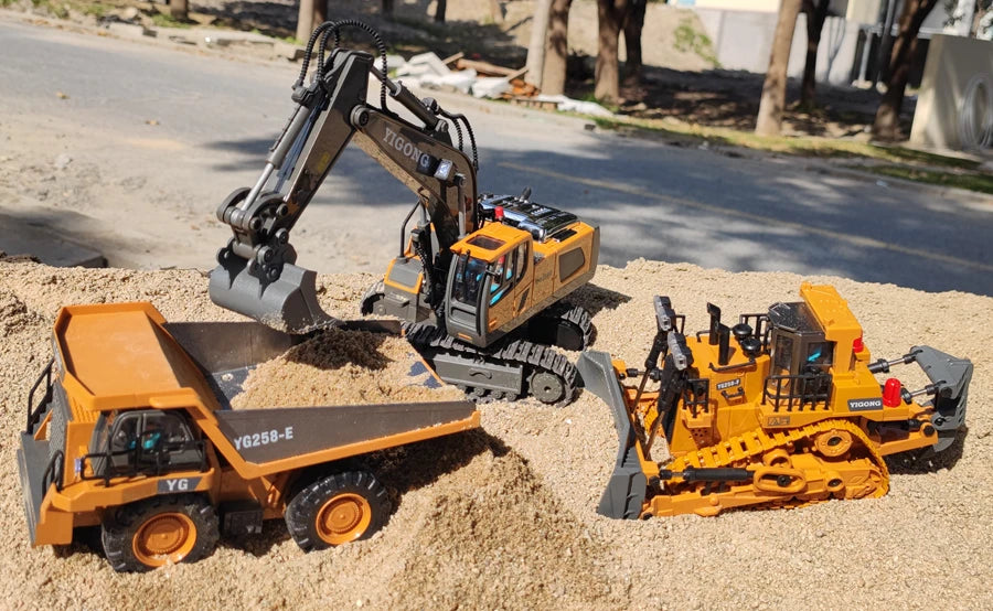 Oike 4WD Remote Control Excavator Alloy Dump Truck Bulldozer Radio Model RC Car Construction Vehicle with Lights Sound Toy Gift