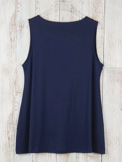 Plus Size Simple Solid Tank Top Casual Crew Neck Sleeveless Tank Top For Summer Women's Plus Size Clothing