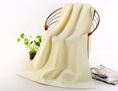100% Pure Cotton Towel, High-Quality Bath Towel, 5-Star Hotel Thick Beach Towel, Softer 70x140cm Thick Bath Towel