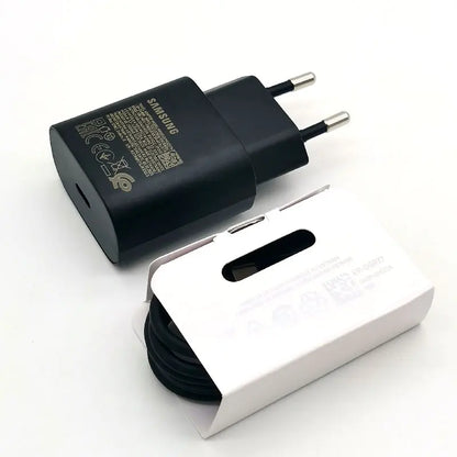 25W USB-C PD-laddare EP-TA800 med EU-kontakt och kabel