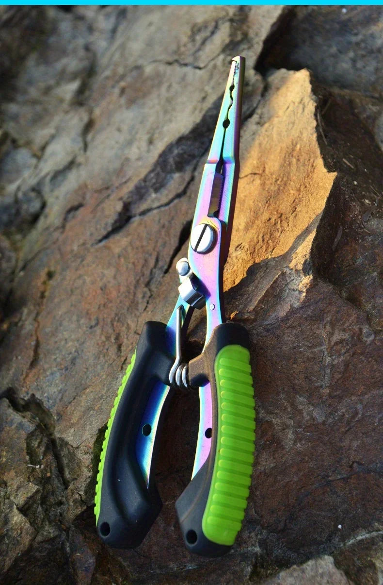 Stainless Steel Color Titanium Eagle Beak Fish Control Pliers for Hook and Hook Removal, Multifunctional Fishing Pliers