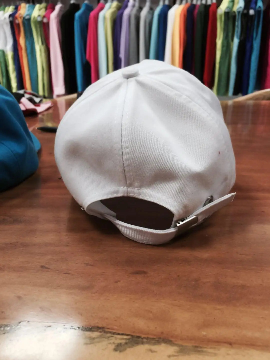 Anpassningsbar Keps Eget Logotryck Brodyr – 14 Färger Polyester/Bomull Justerbar Unisex Fri Design Gratis Tryck Profilkläder